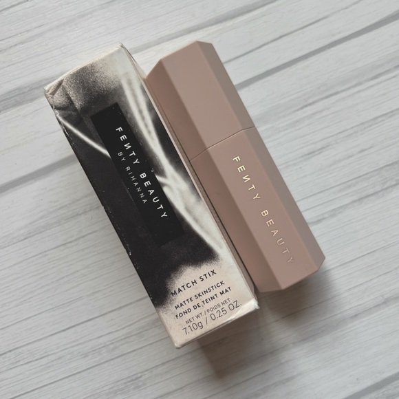 Fenty Beauty Matchstick Matte Skinstick Shade Ivory⭐️ - Picture 3 of 6
